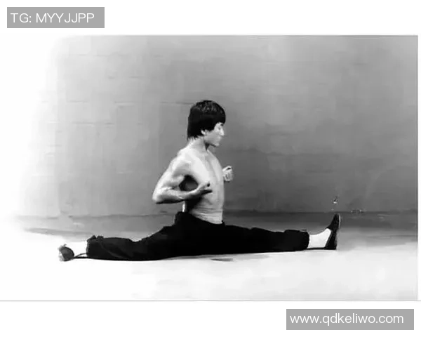 足球明星化身李小龙展现武术魅力引发球迷热议 足球明星化身李小龙展现武术魅力引发球迷热议