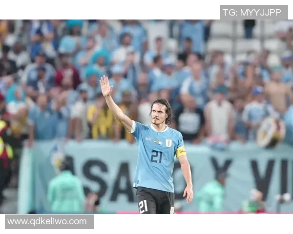 卡特尔足球明星的辉煌历程与传奇瞬间解析 卡特尔足球明星的辉煌历程与传奇瞬间解析